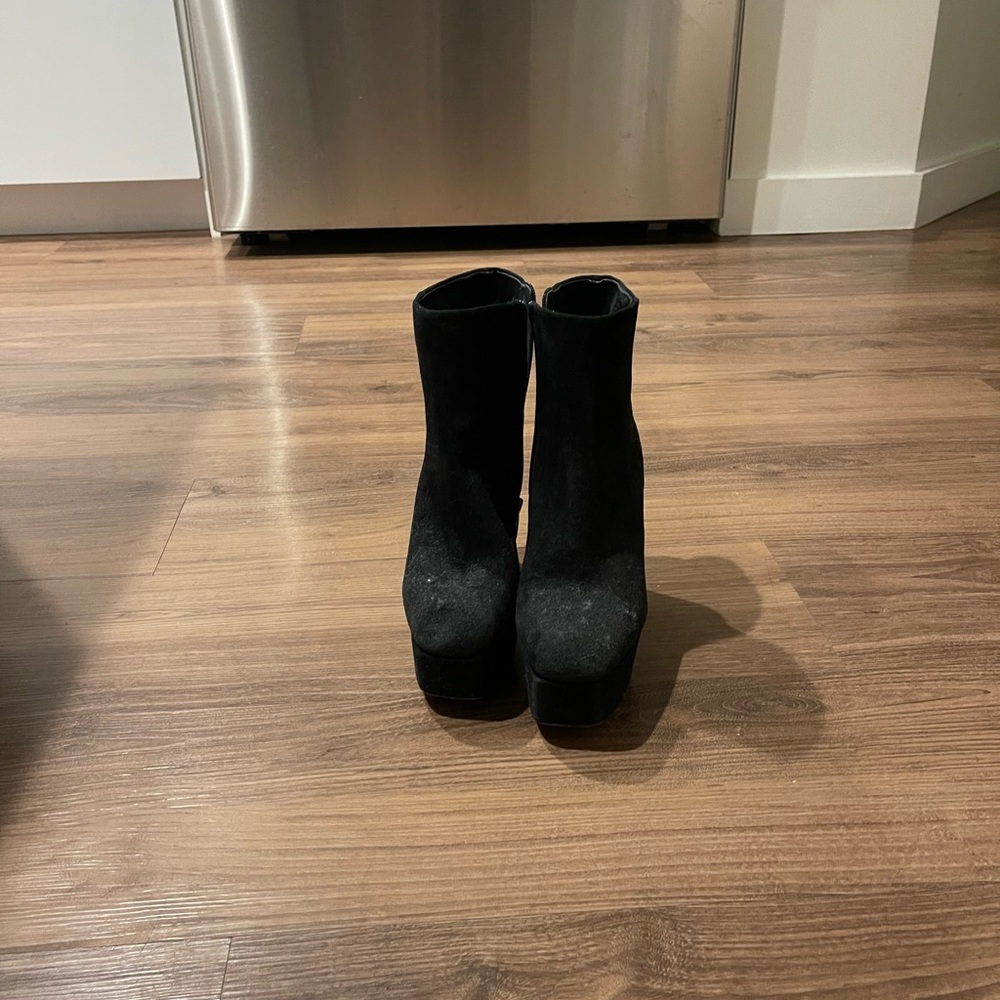 Vince Camuto Boots